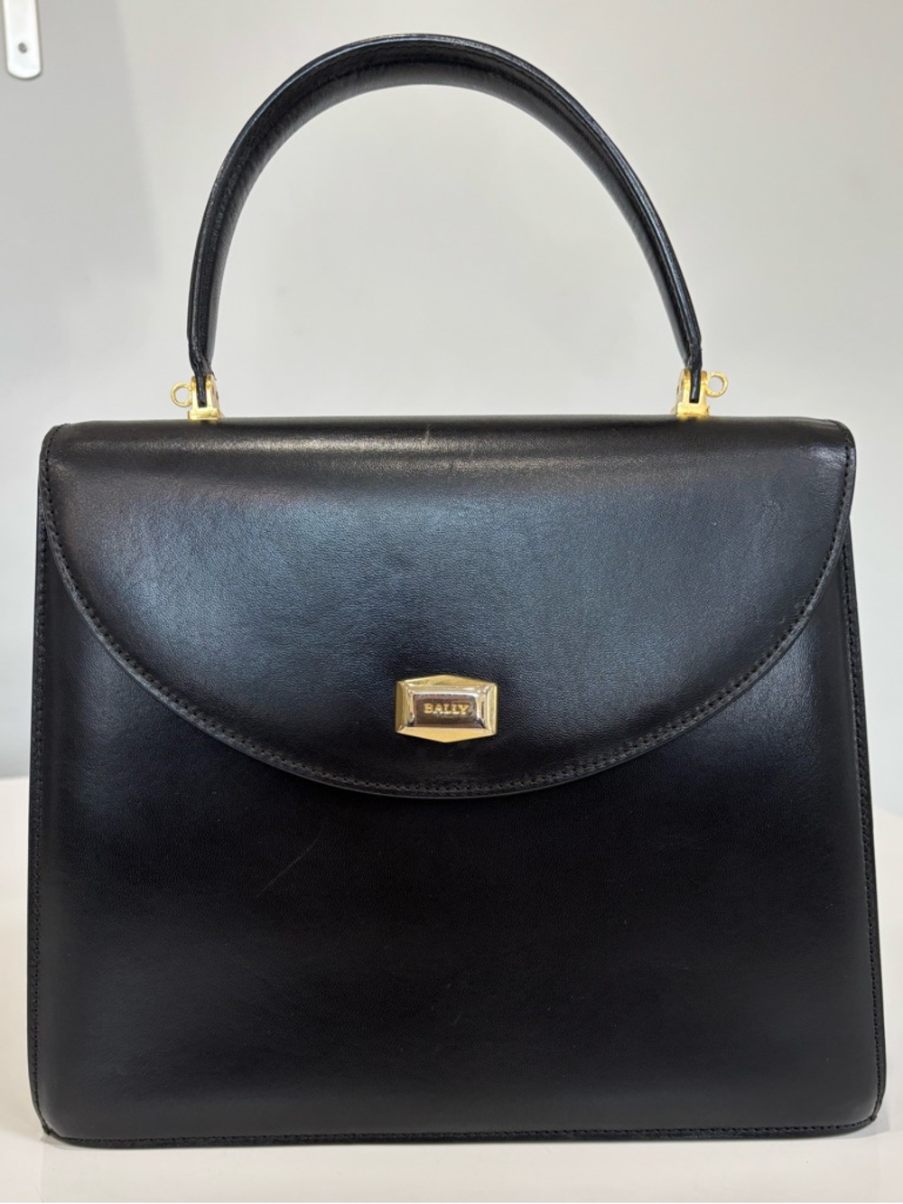 Bally Vintage Black Leather Top Handle Bag Gold Hardware Structured Crossbody